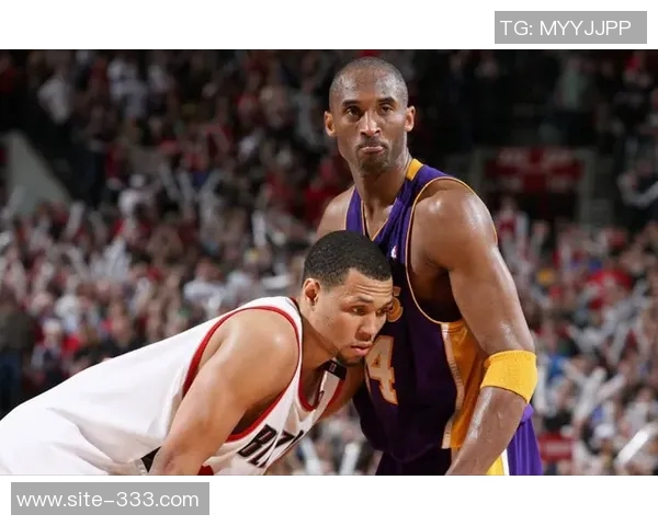 蒙蒂称赞罗伊年轻无弱点比肩邓肯的全能表现令人惊叹